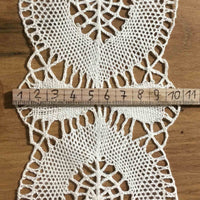 Bed Sheet Edging Handmade in Linen Bobbin Lace - Bobbins&Needles