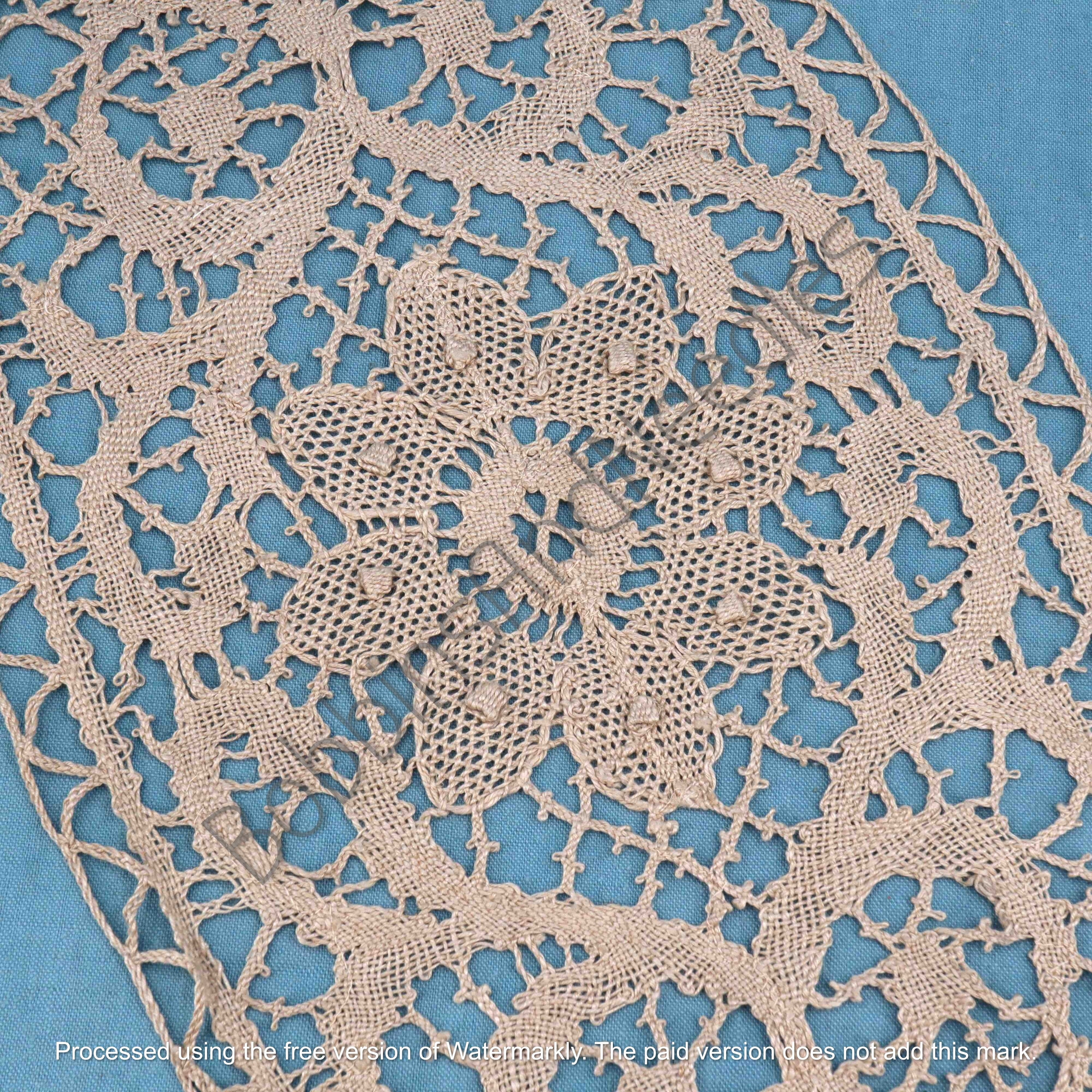 Linen Doily Handmade Lace – Retournac, made in France, Early 20th Century