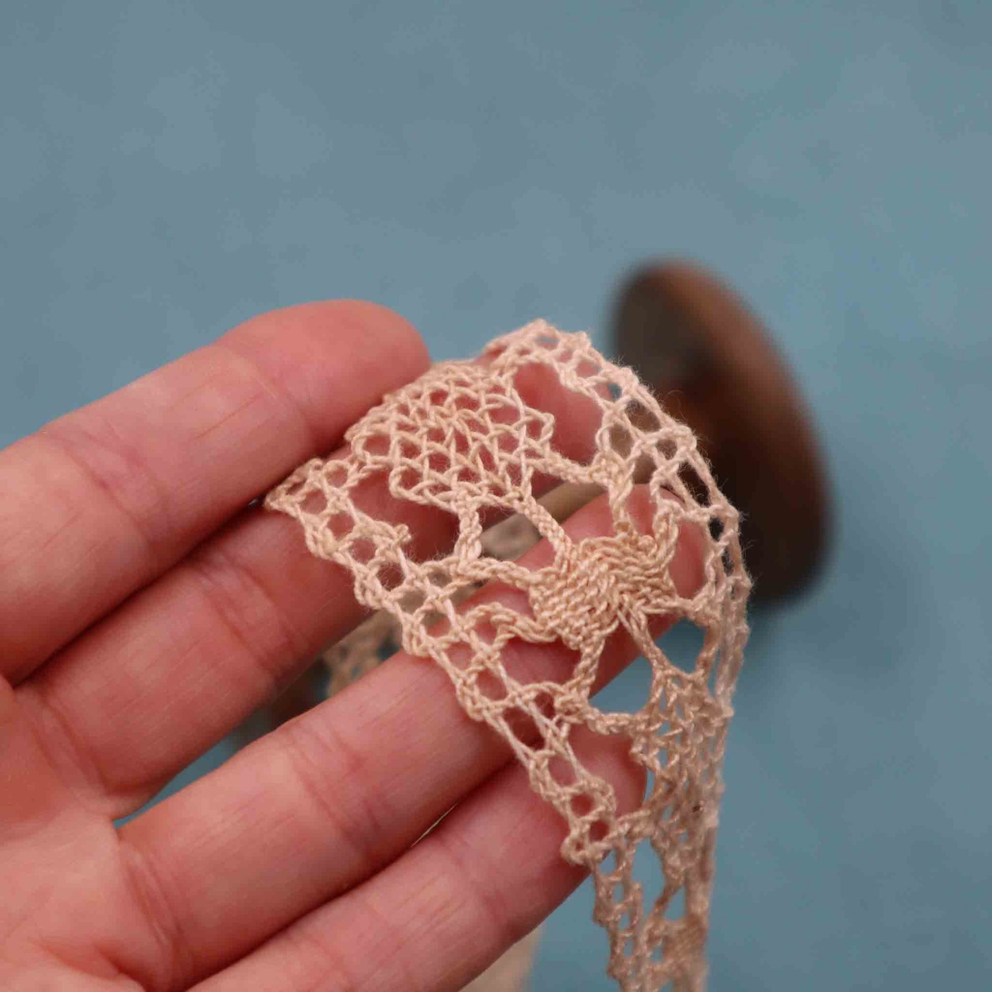 Handmade Linen Lace Trim - Bobbins&Needles