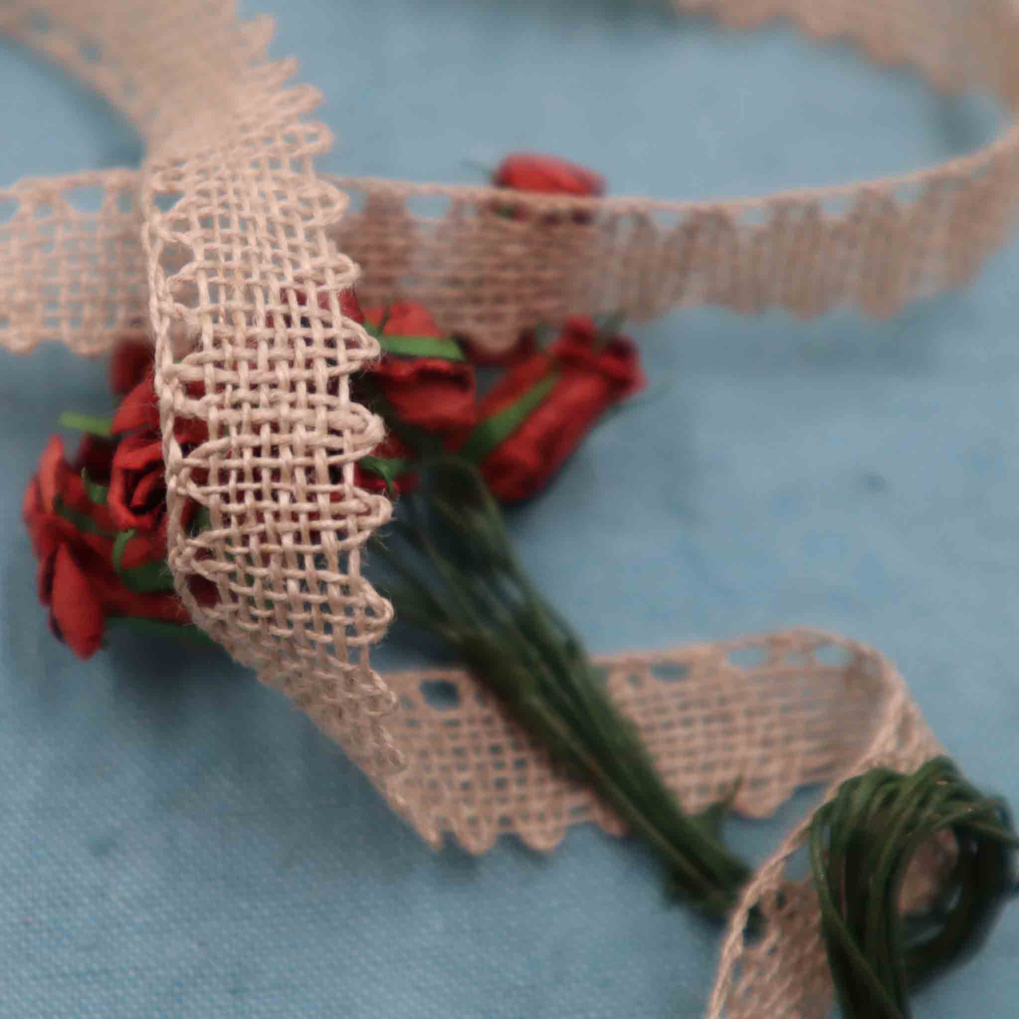 Handmade Linen Lace Trim - Bobbins&Needles