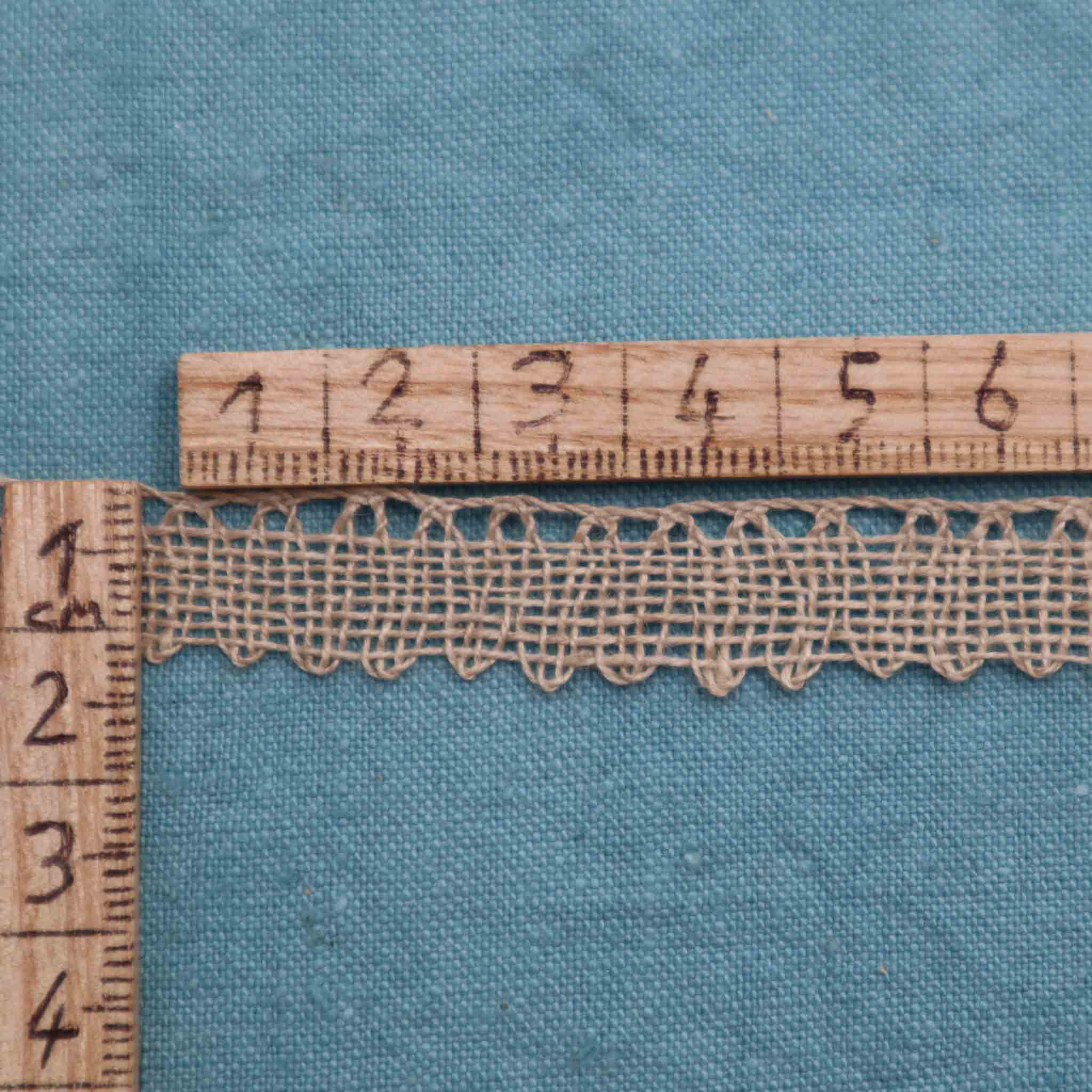 Handmade Linen Lace Trim - Bobbins&Needles