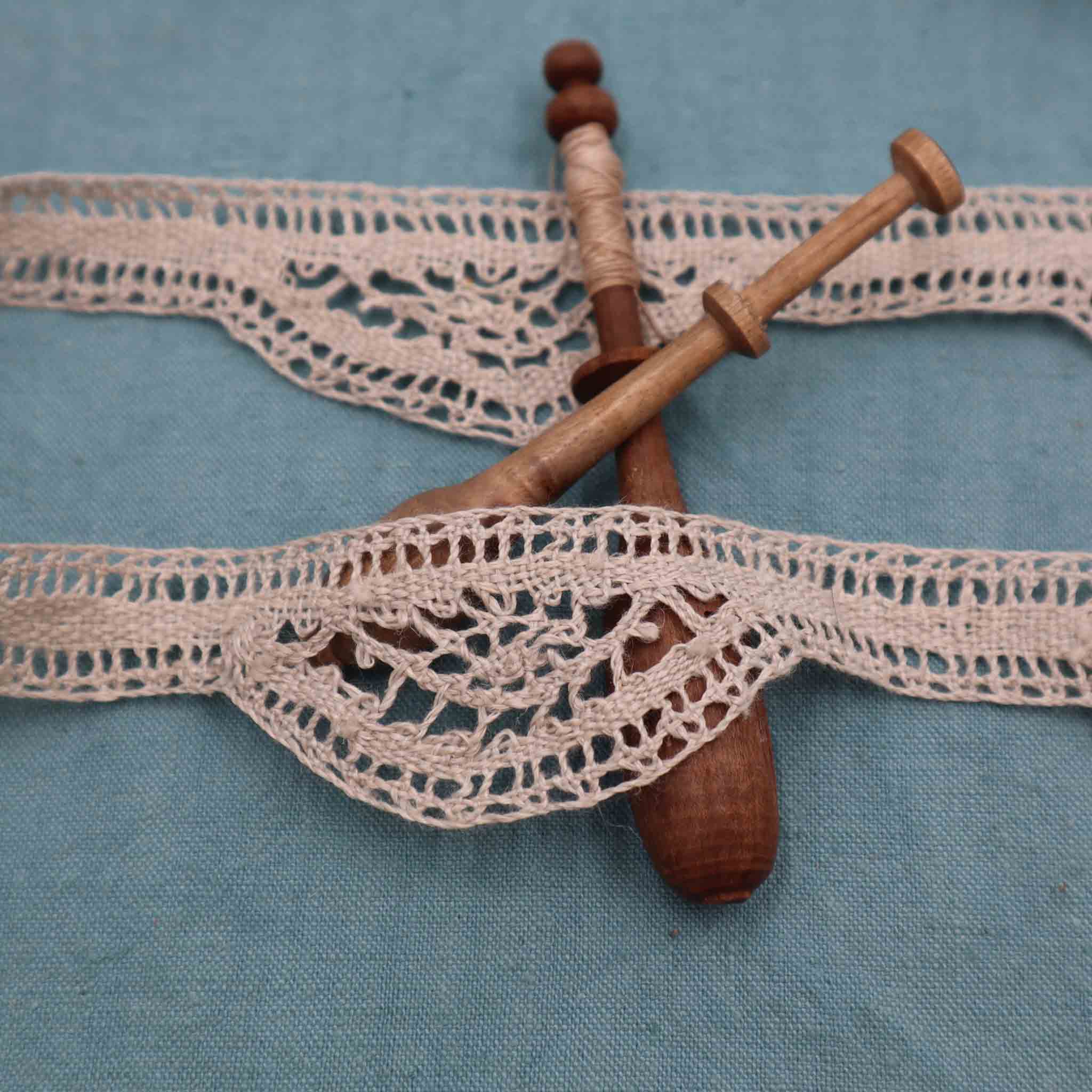 Handmade Linen Lace Trim - Bobbins&Needles