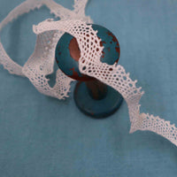 Handmade Linen Lace Trim - Bobbins&Needles