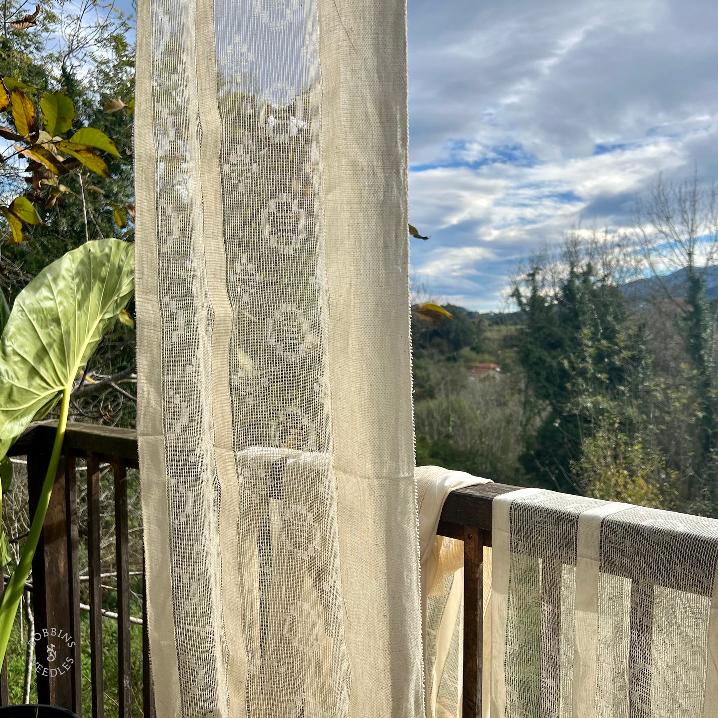 14m Antique linen openwork insertion panel — Belgian drawn-thread textile