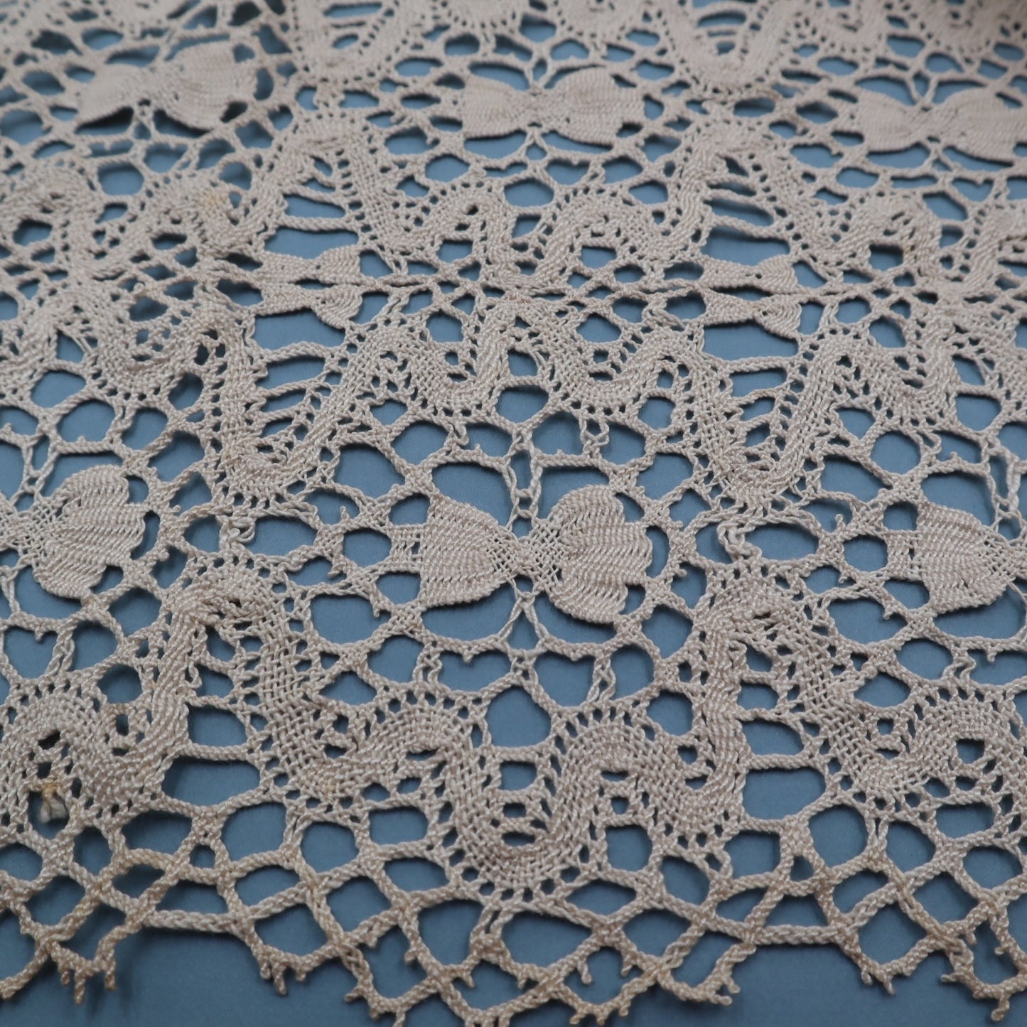 Antique Belgian Curtain – Swiss Linen Panel with 30 cm Bruges Bobbin Lace Border – 190 × 213 cm