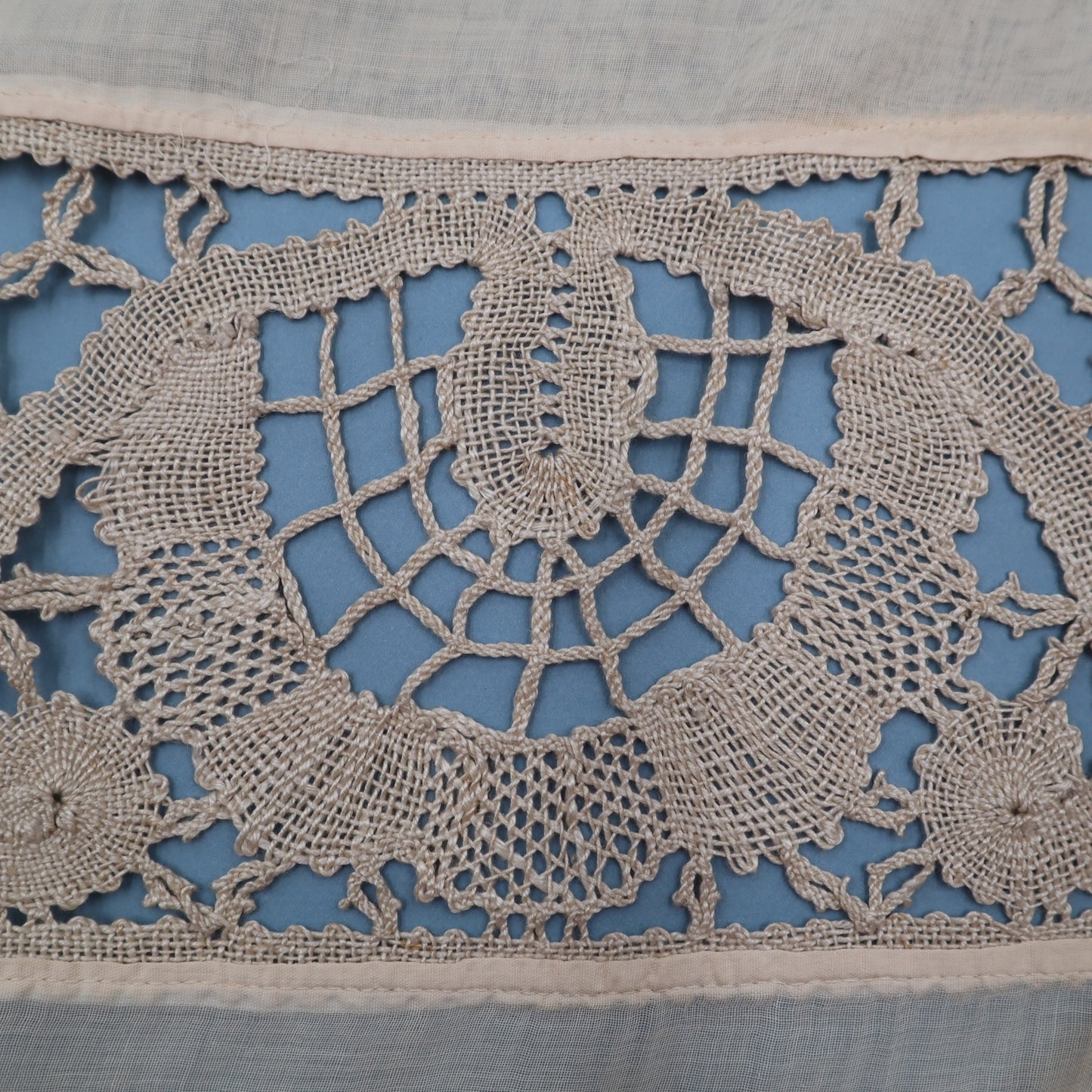 Antique Belgian Curtain – Swiss Linen Panel with Handmade Bruges Bobbin Lace Insertion – 246 × 200 cm