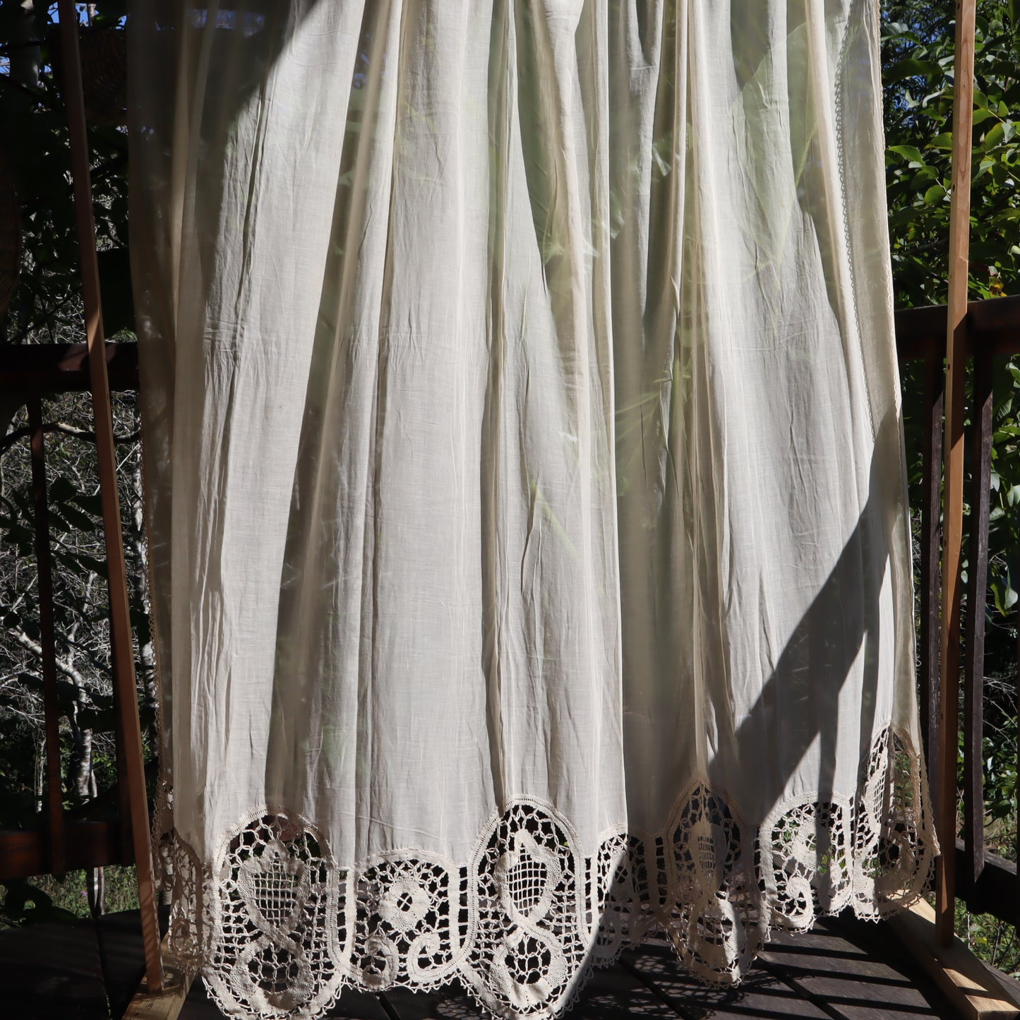Antique Belgian Linen Curtain – 210 × 200 cm Swiss Linen Panel with Handmade Bruges Renaissance Lace Border