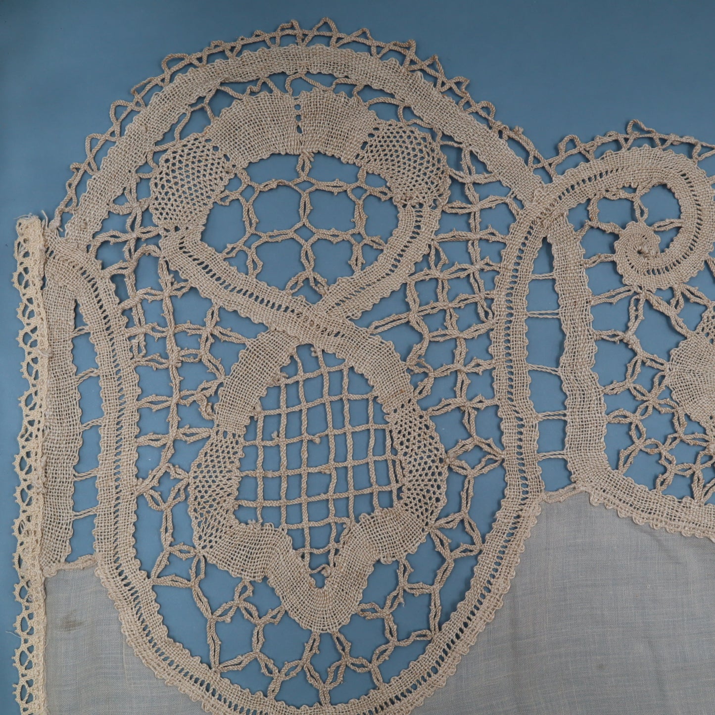 Antique Belgian Linen Curtain – 210 × 200 cm Swiss Linen Panel with Handmade Bruges Renaissance Lace Border