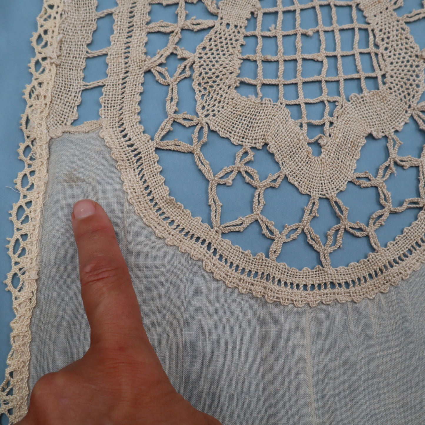 Antique Belgian Linen Curtain – 210 × 200 cm Swiss Linen Panel with Handmade Bruges Renaissance Lace Border