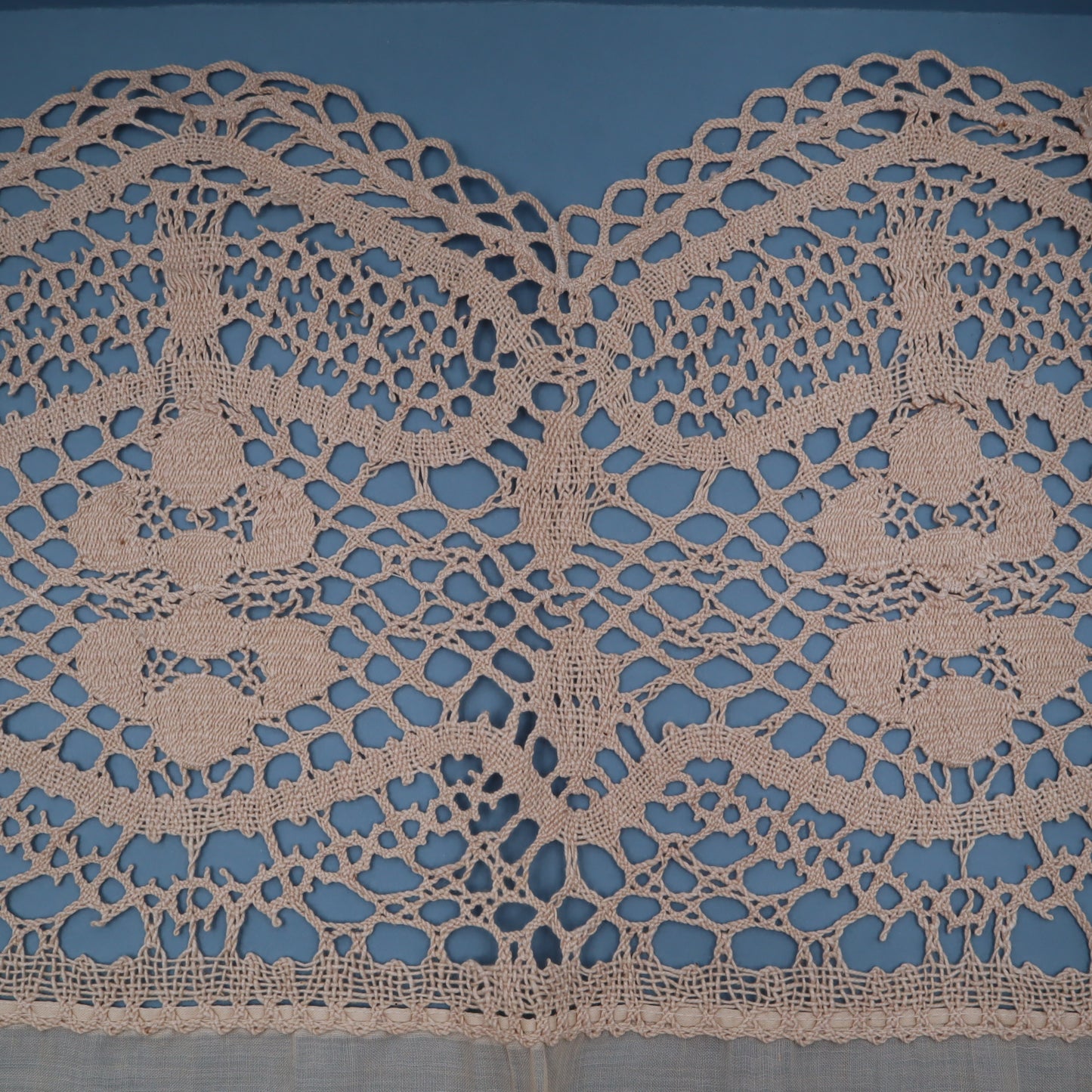 Antique Belgian Linen Curtain – 190 × 200 cm Swiss Linen Panel with 30 cm Handmade Bruges Renaissance Lace Border