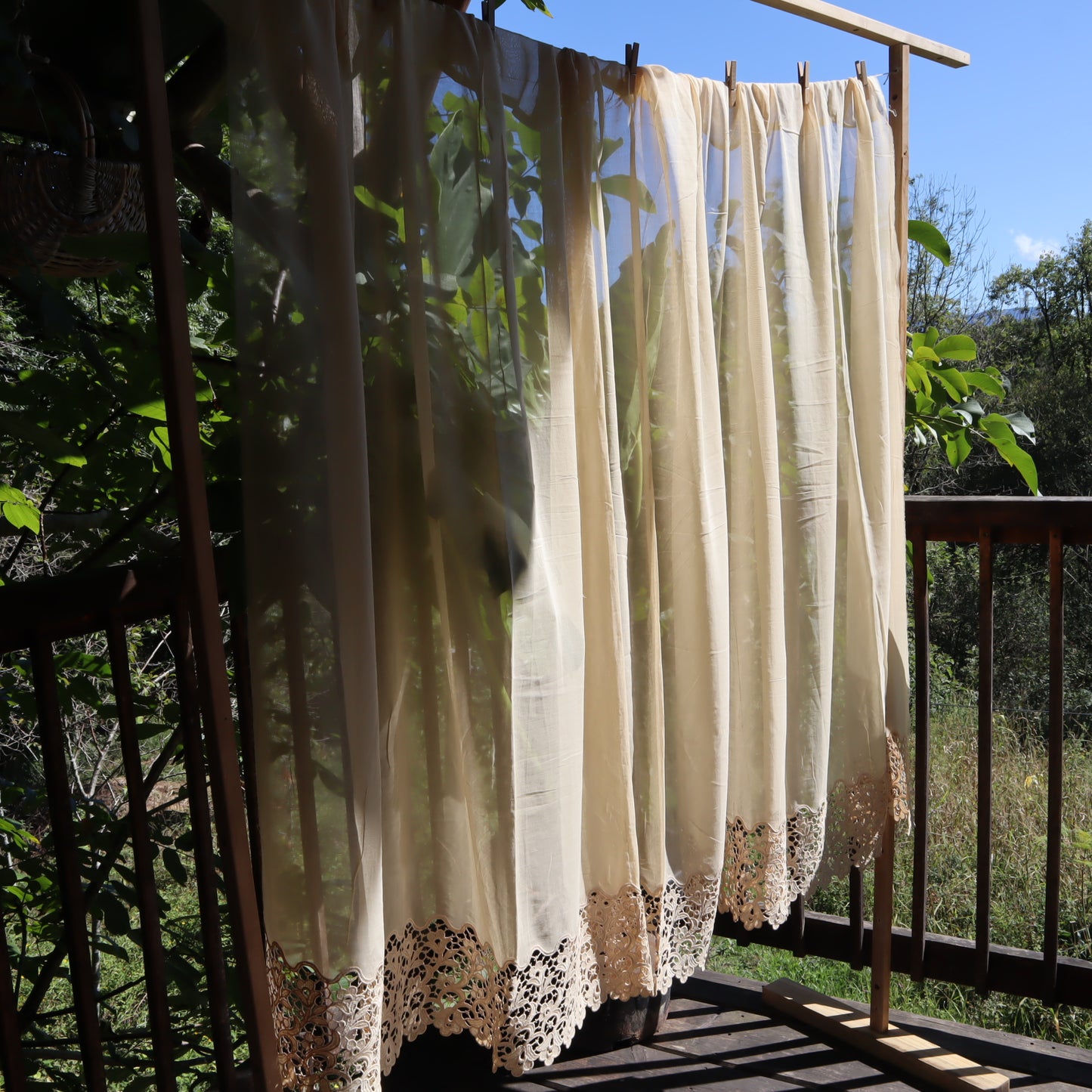 Antique Belgian Linen Curtain – 270 × 150 cm Swiss Linen Panel with 20 cm Bruges Guipure Lace Border