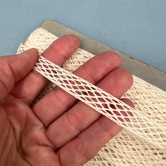 Wholesale Vintage French Lace Trim – 40m – Le Puy-en-Velay Cotton Lace - Bobbins&Needles