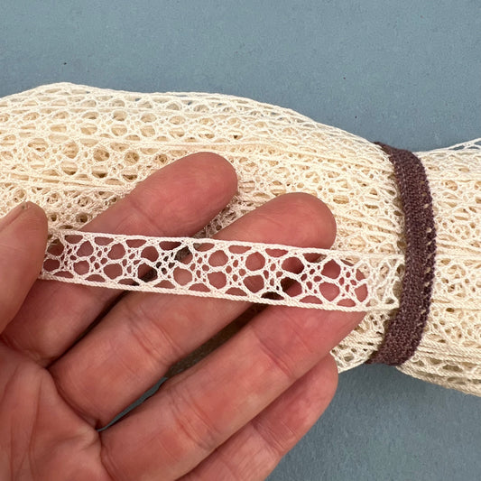 Wholesale Vintage French Lace Trim – 30 – Le Puy-en-Velay Cotton Lace - Bobbins&Needles