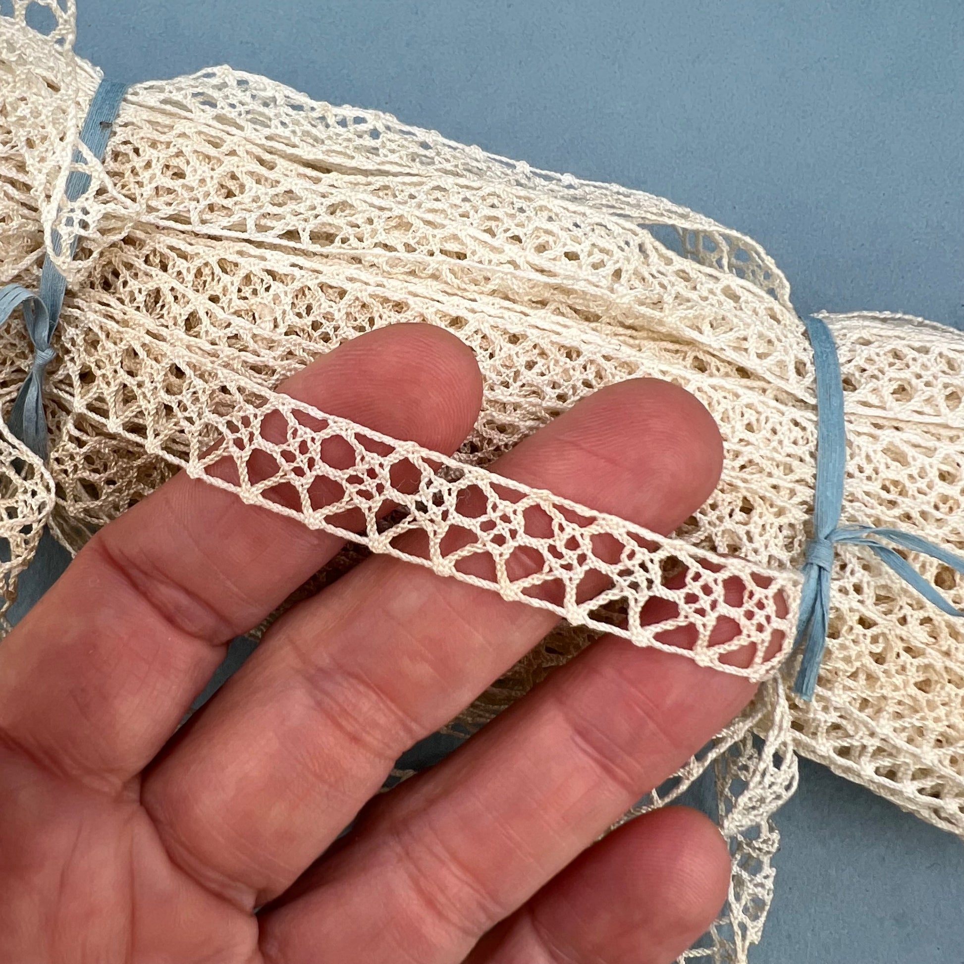 Wholesale Vintage French Lace Trim – 30m – Le Puy-en-Velay Cotton Lace - Bobbins&Needles