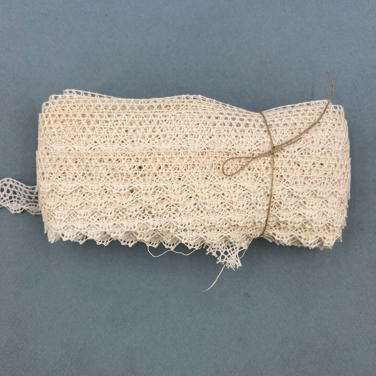 Wholesale Vintage French Lace Trim – 21m – Le Puy-en-Velay Cotton Lace