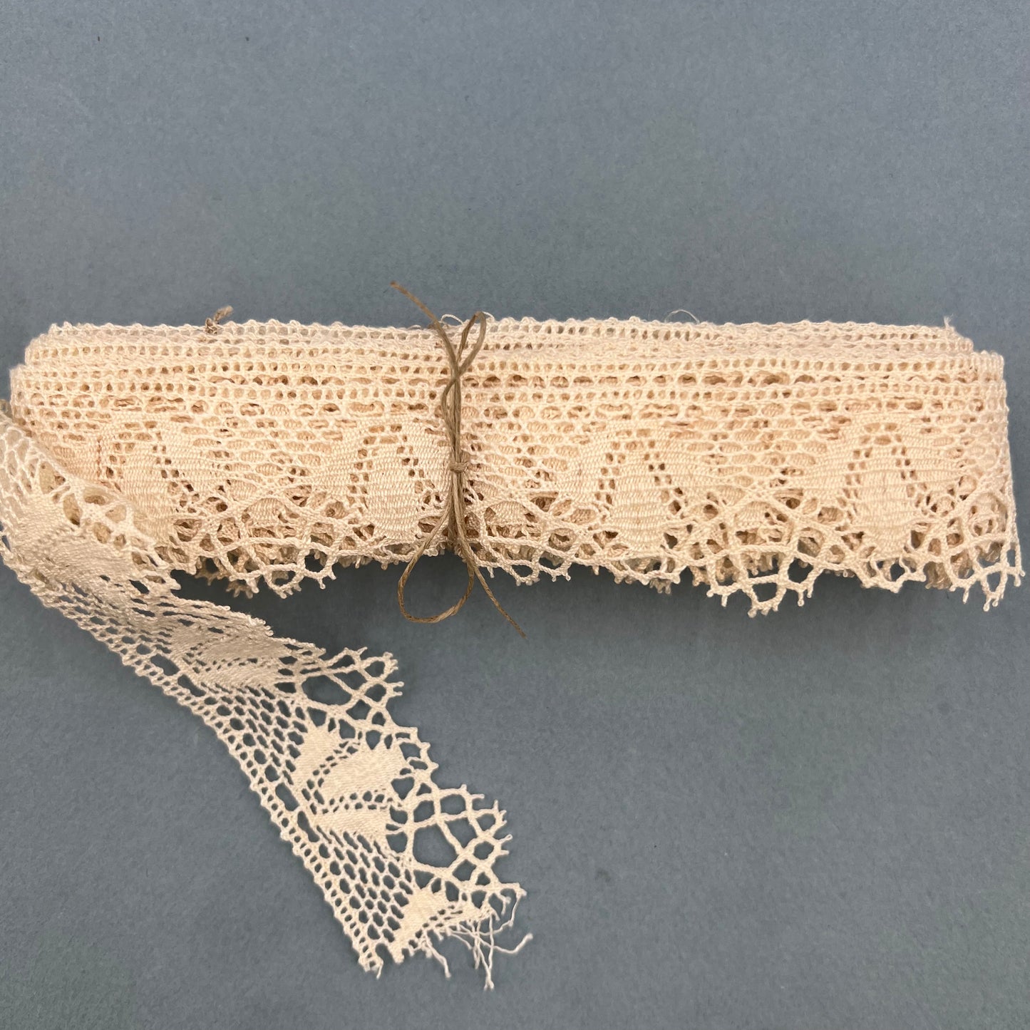 Wholesale Vintage French Lace Trim – 7m – Le Puy-en-Velay Cotton Lace