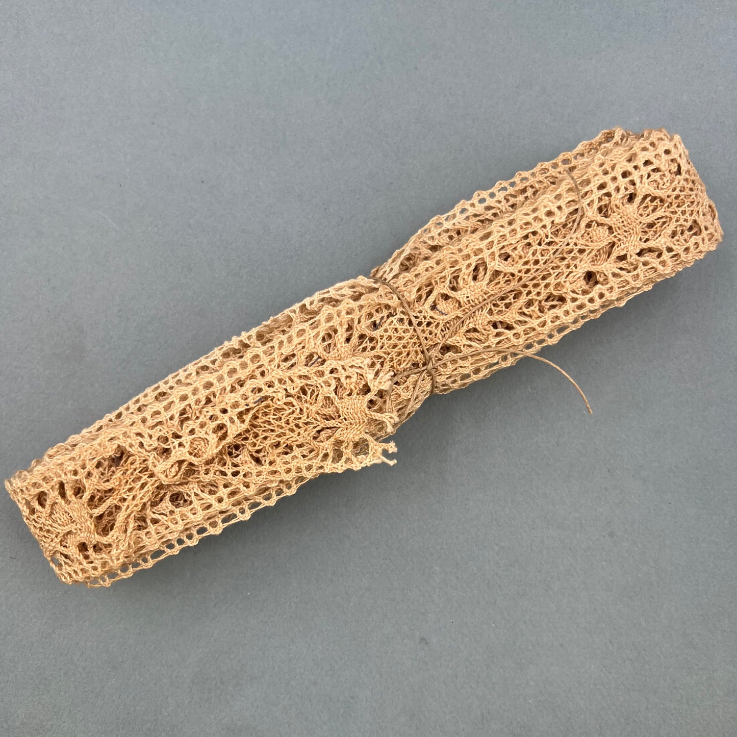 Wholesale Vintage French Lace Trim – 8.5m – Le Puy-en-Velay Cotton Lace