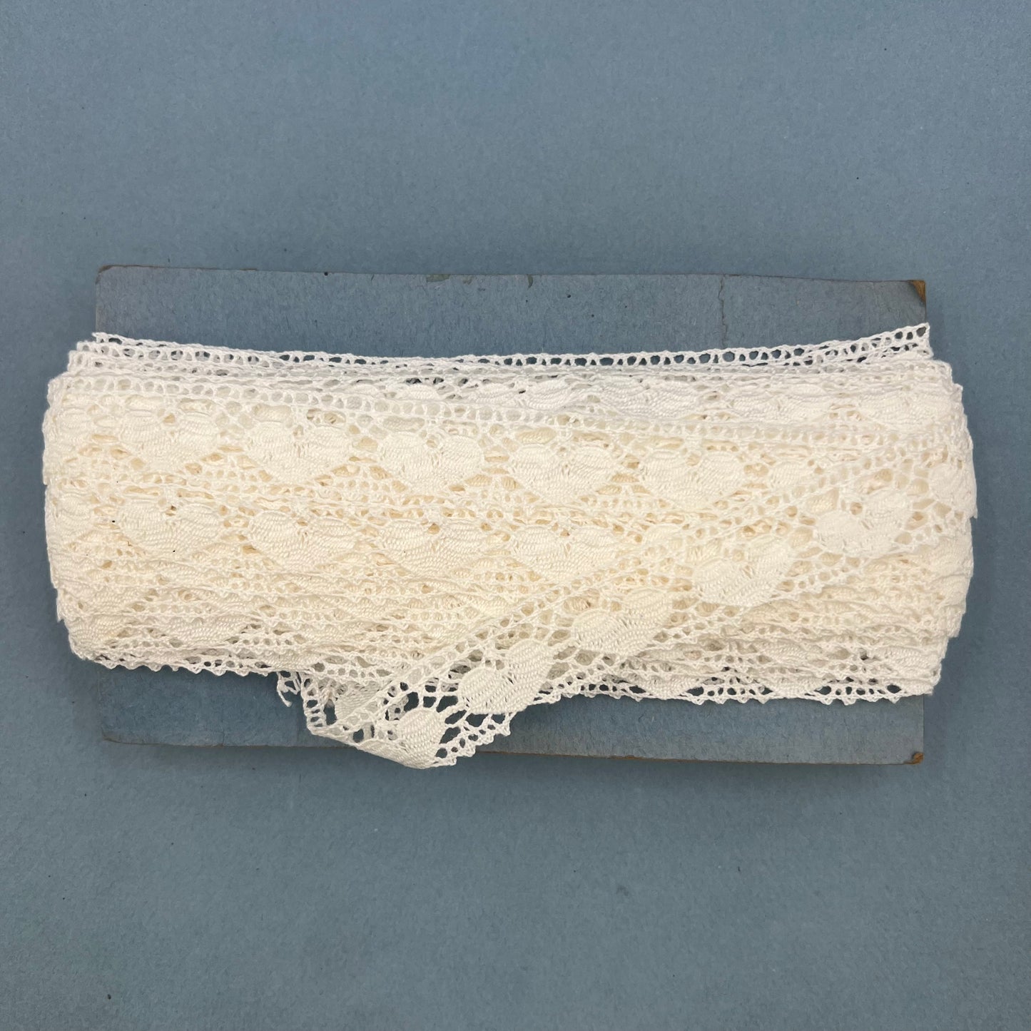 Wholesale Vintage French Lace Trim – 17m – Le Puy-en-Velay Cotton Lace