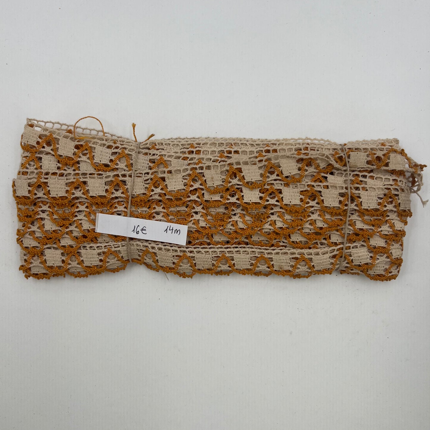 Wholesale Vintage French Lace Trim – 14m – Le Puy-en-Velay Cotton Lace
