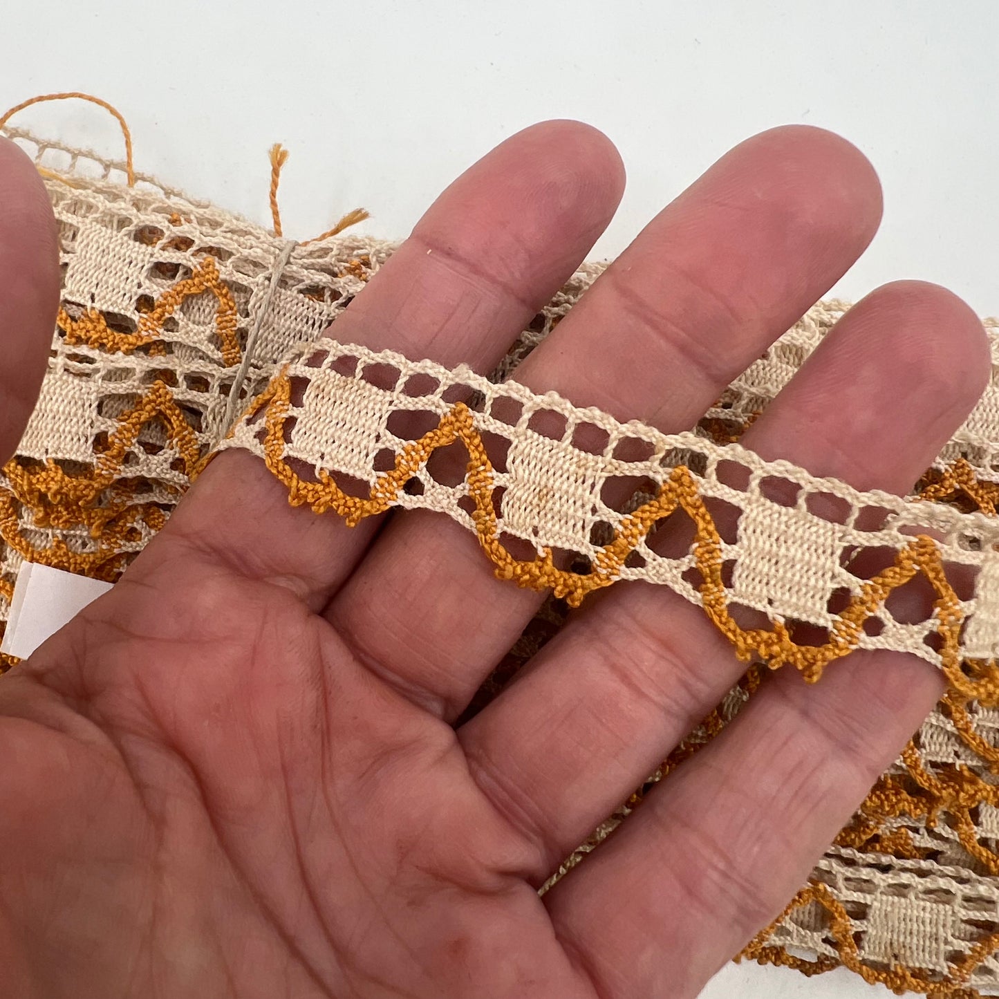 Wholesale Vintage French Lace Trim – 14m – Le Puy-en-Velay Cotton Lace