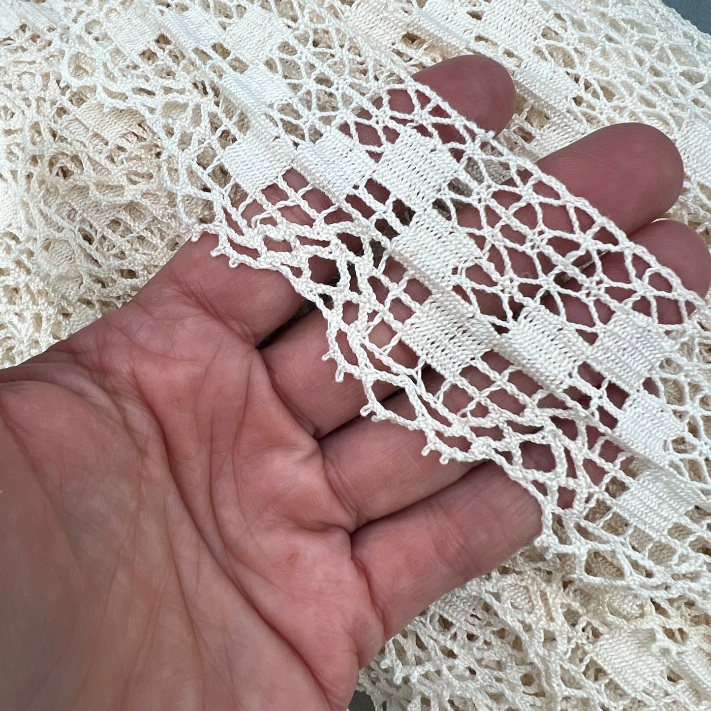 Wholesale Vintage French Lace Trim – 43m – Le Puy-en-Velay Cotton Lace