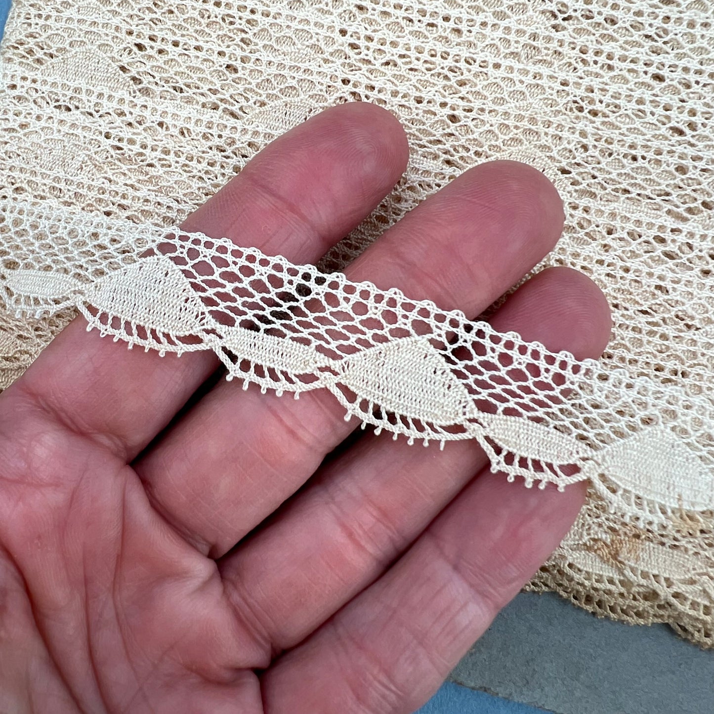 Wholesale Vintage French Lace Trim – 40m– Le Puy-en-Velay Cotton Lace