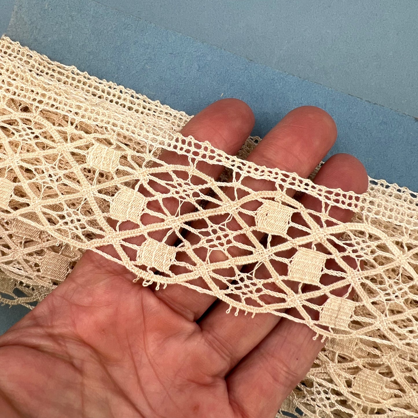 Wholesale Vintage French Lace Trim – 11m – Le Puy-en-Velay Cotton Lace