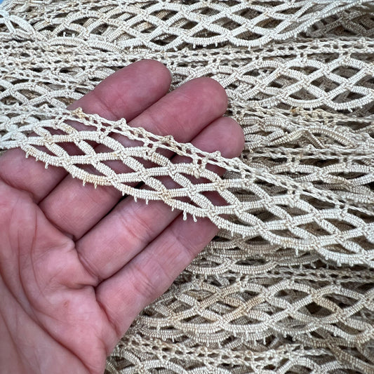 Wholesale Vintage French Lace Trim – 100m – Le Puy-en-Velay Cotton Lace - Bobbins&Needles