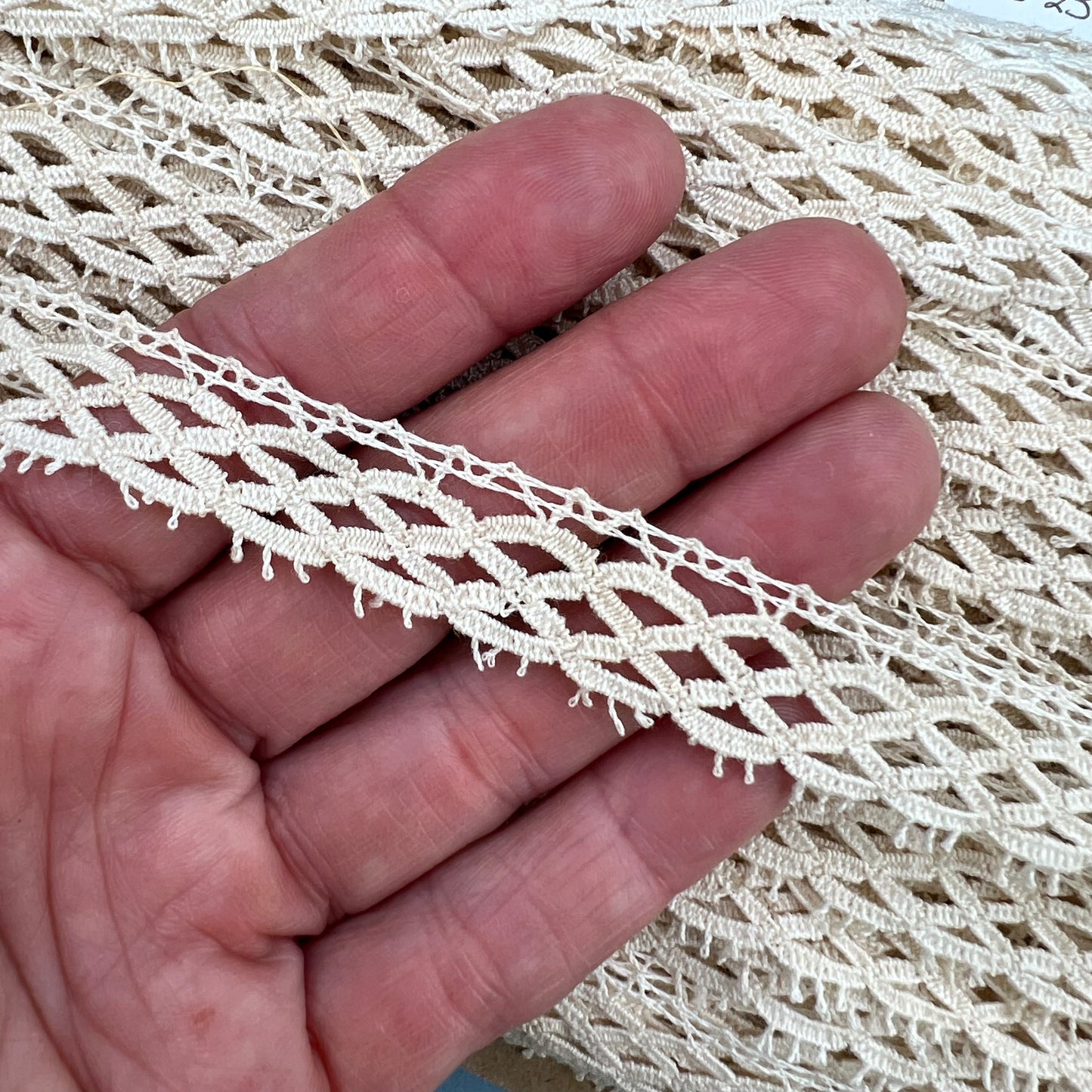 Wholesale Vintage French Lace Trim – 100m – Le Puy-en-Velay Cotton Lace
