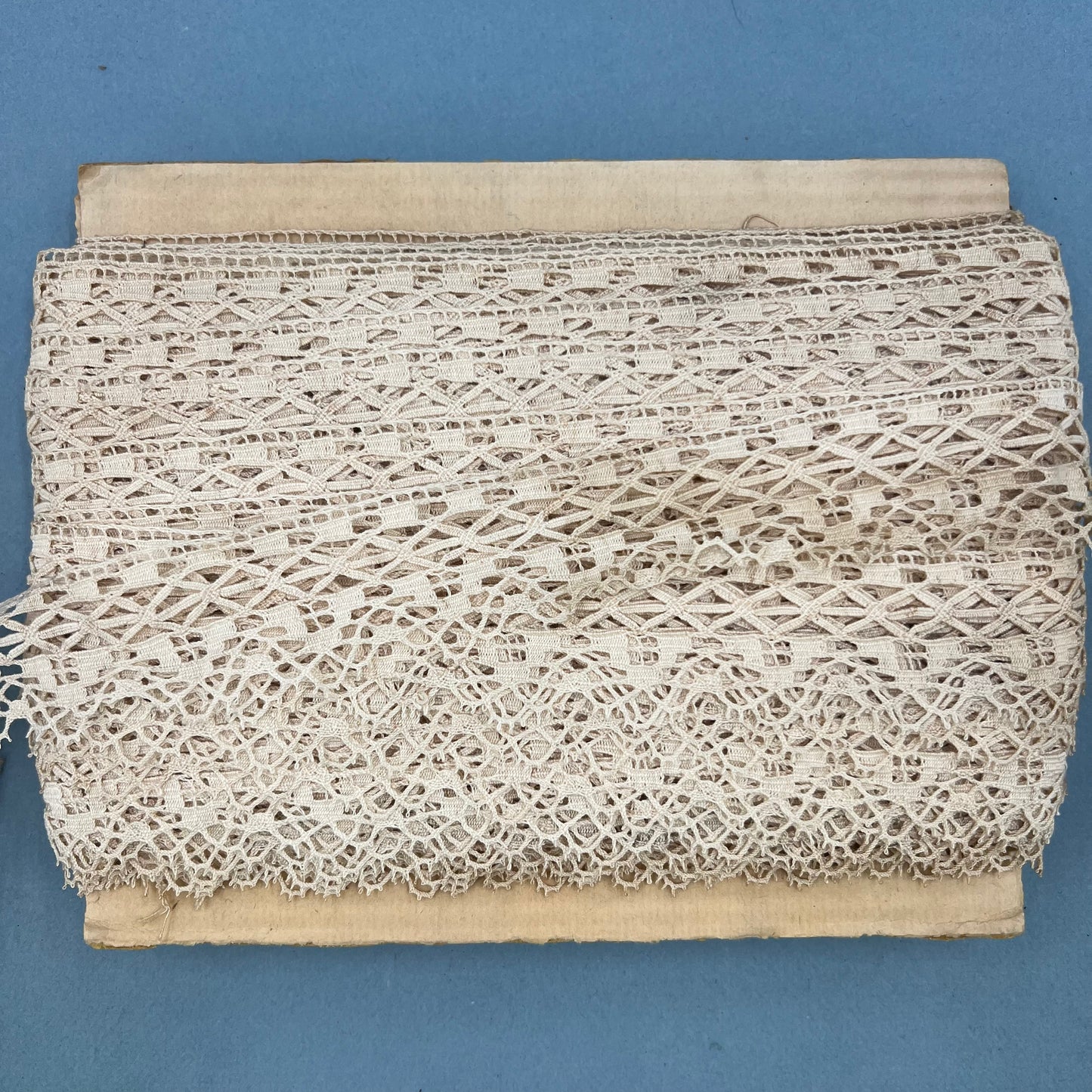 Wholesale Vintage French Lace Trim – 40m – Le Puy-en-Velay Cotton Lace