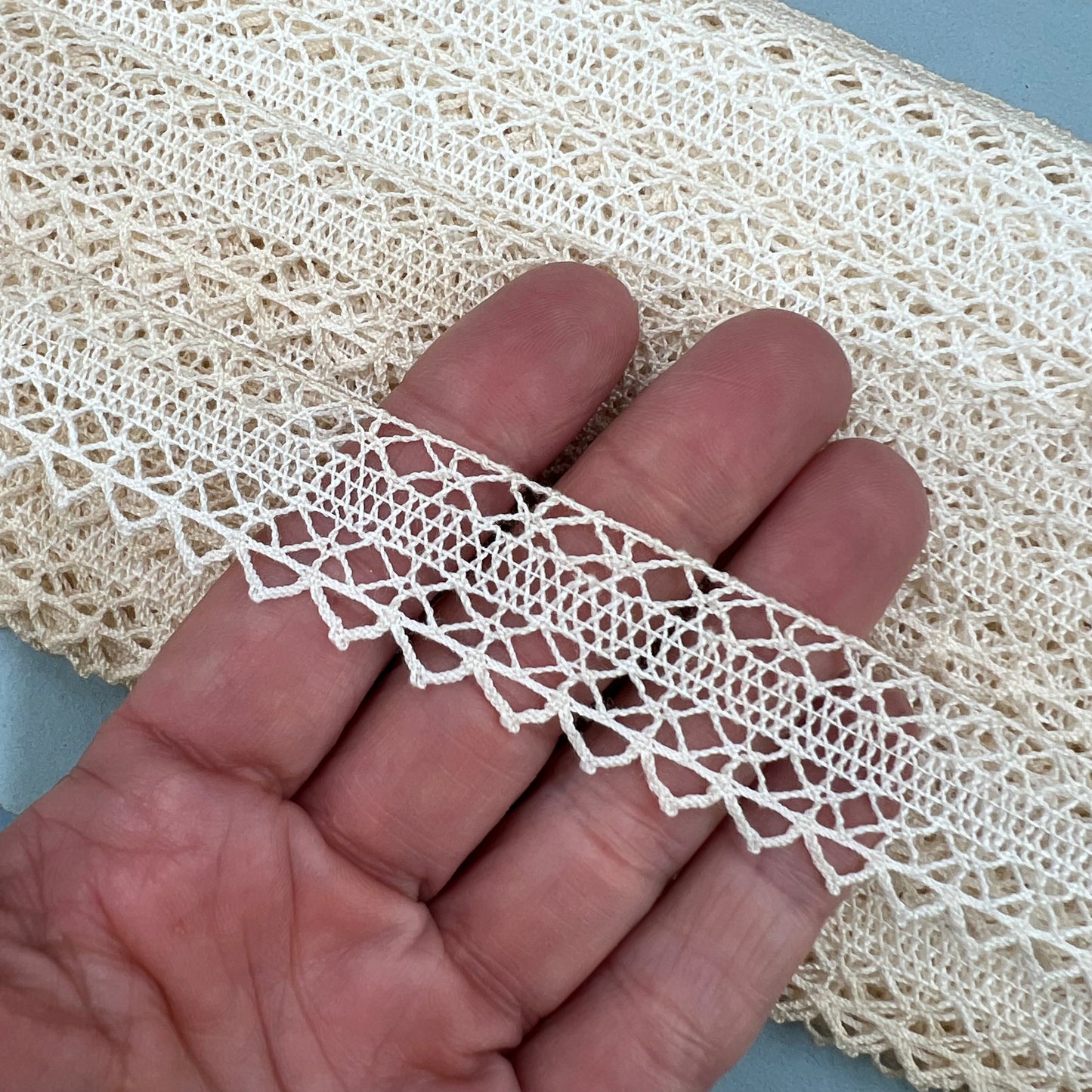 Wholesale Vintage French Lace Trim – 40m – Le Puy-en-Velay Cotton Lace