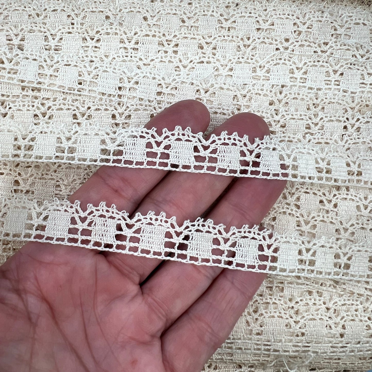 Wholesale Vintage French Lace Trim – 100m – Le Puy-en-Velay Cotton Lace