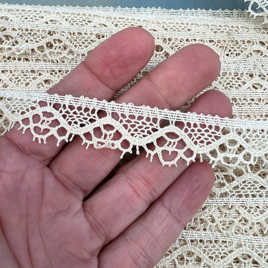 Wholesale Vintage French Lace Trim – 58m – Le Puy-en-Velay Cotton Lace - Bobbins&Needles