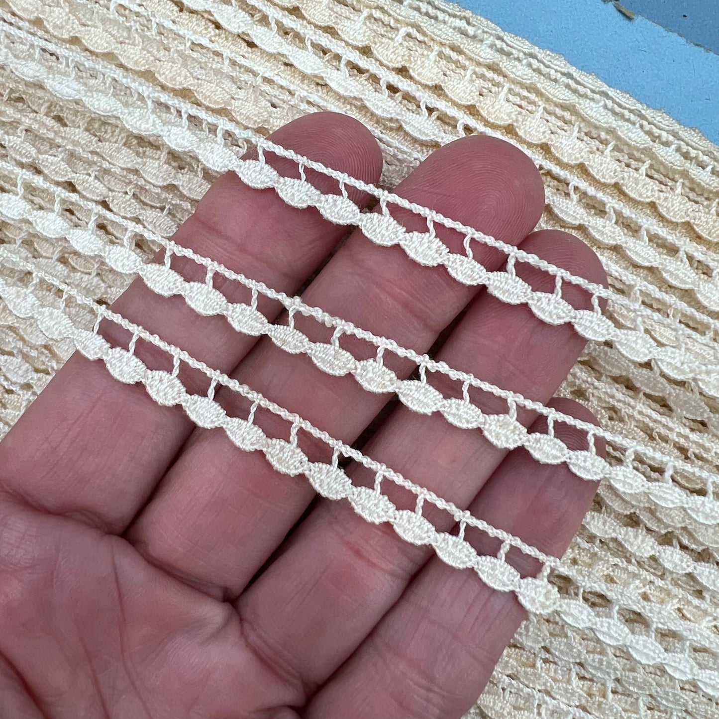 Wholesale Vintage French Lace Trim – 100m – Le Puy-en-Velay Cotton Lace