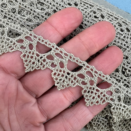 Wholesale Vintage French Lace Trim – 33m – Le Puy-en-Velay Cotton Lace - Bobbins&Needles