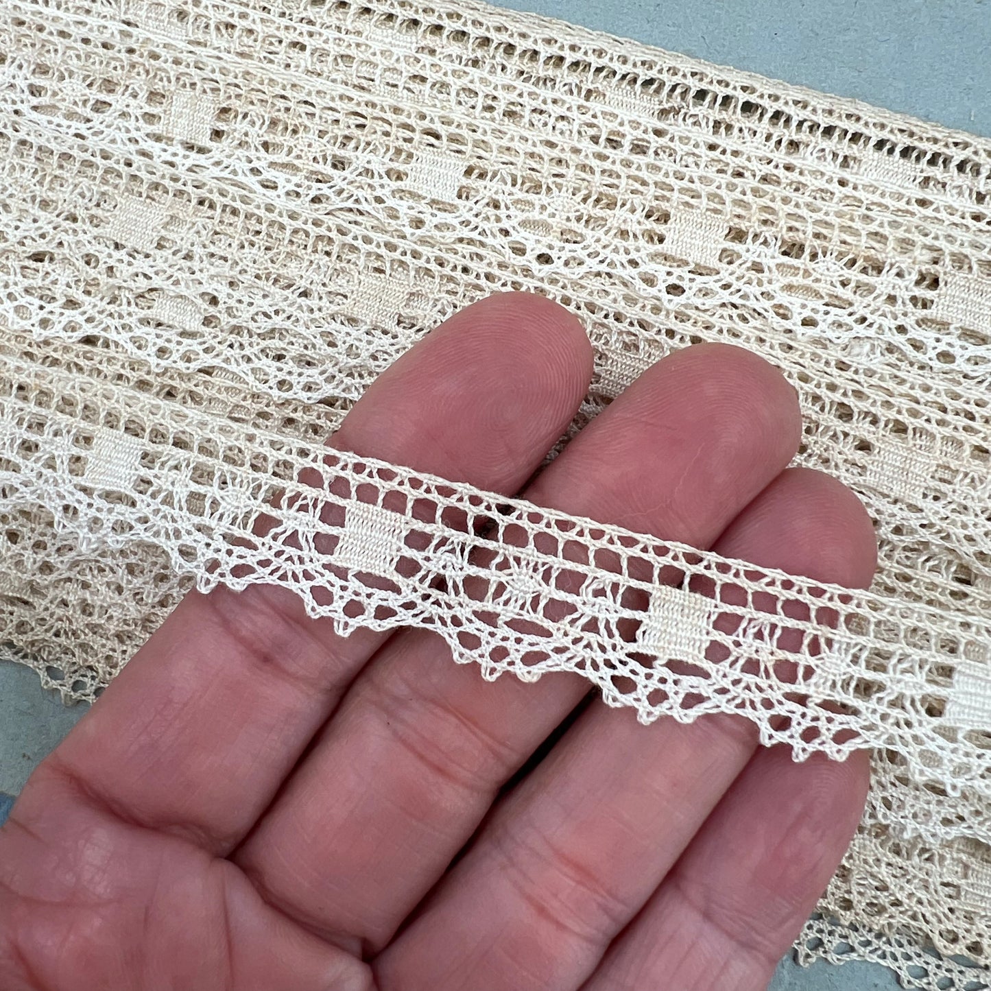 Wholesale Vintage French Lace Trim – 20m – Le Puy-en-Velay Cotton Lace
