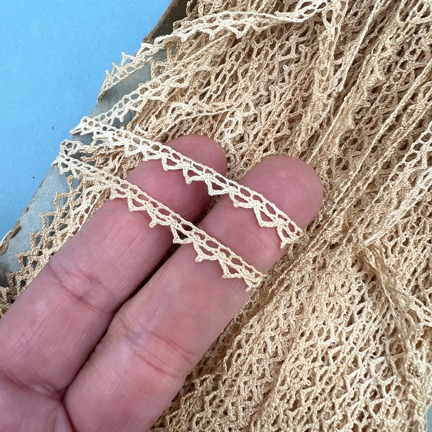 Wholesale Vintage French Lace Trim –80m– Le Puy-en-Velay Cotton Lace