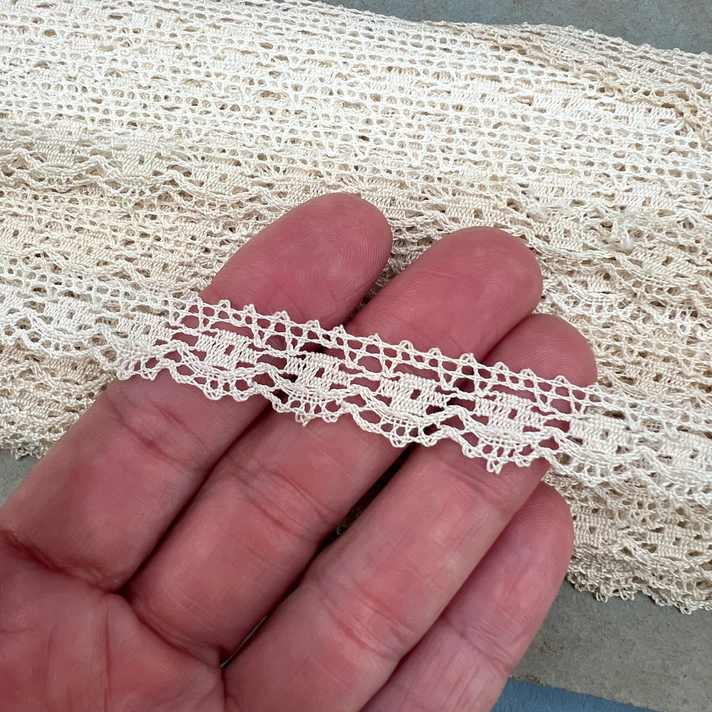 Wholesale Vintage French Lace Trim – 36m – Le Puy-en-Velay Cotton Lace