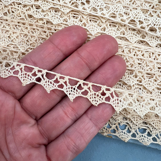 Wholesale Vintage French Lace Trim – 45m – Le Puy-en-Velay Cotton Lace - Bobbins&Needles
