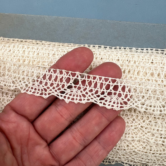 Wholesale Vintage French Lace Trim – 33m – Le Puy-en-Velay Cotton Lace - Bobbins&Needles