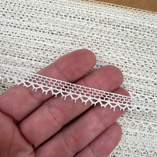 Wholesale Vintage French Lace Trim – 38m – Le Puy-en-Velay Cotton Lace - Bobbins&Needles