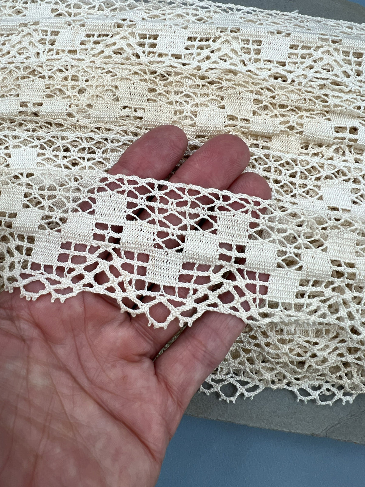Wholesale Vintage French Lace Trim – 30m – Le Puy-en-Velay Cotton Lace