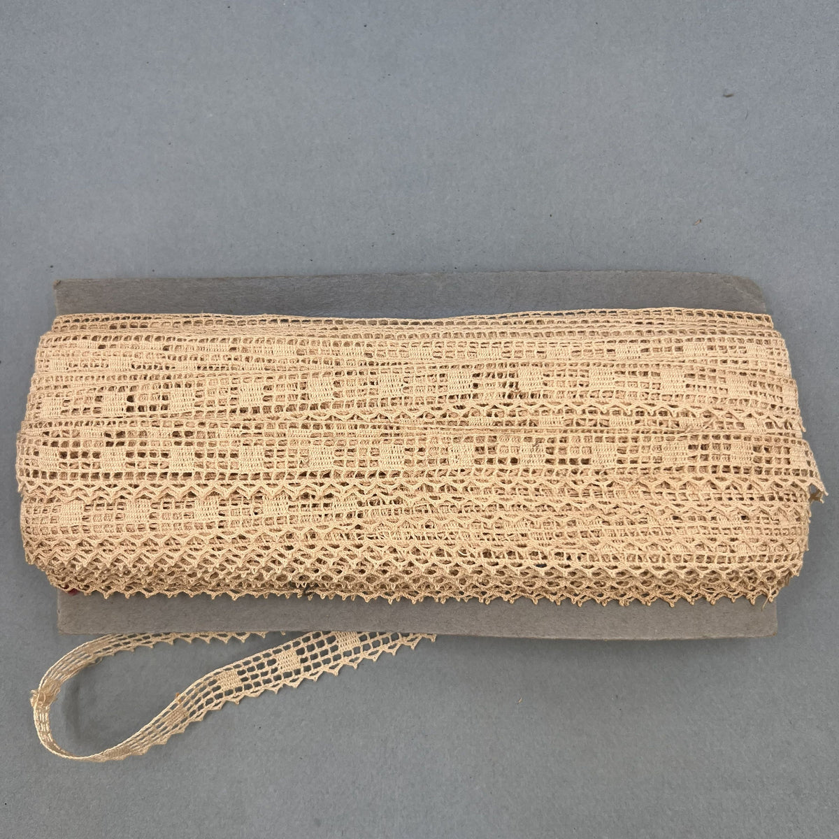 Wholesale Vintage French Lace Trim – 40m – Le Puy-en-Velay Cotton Lace