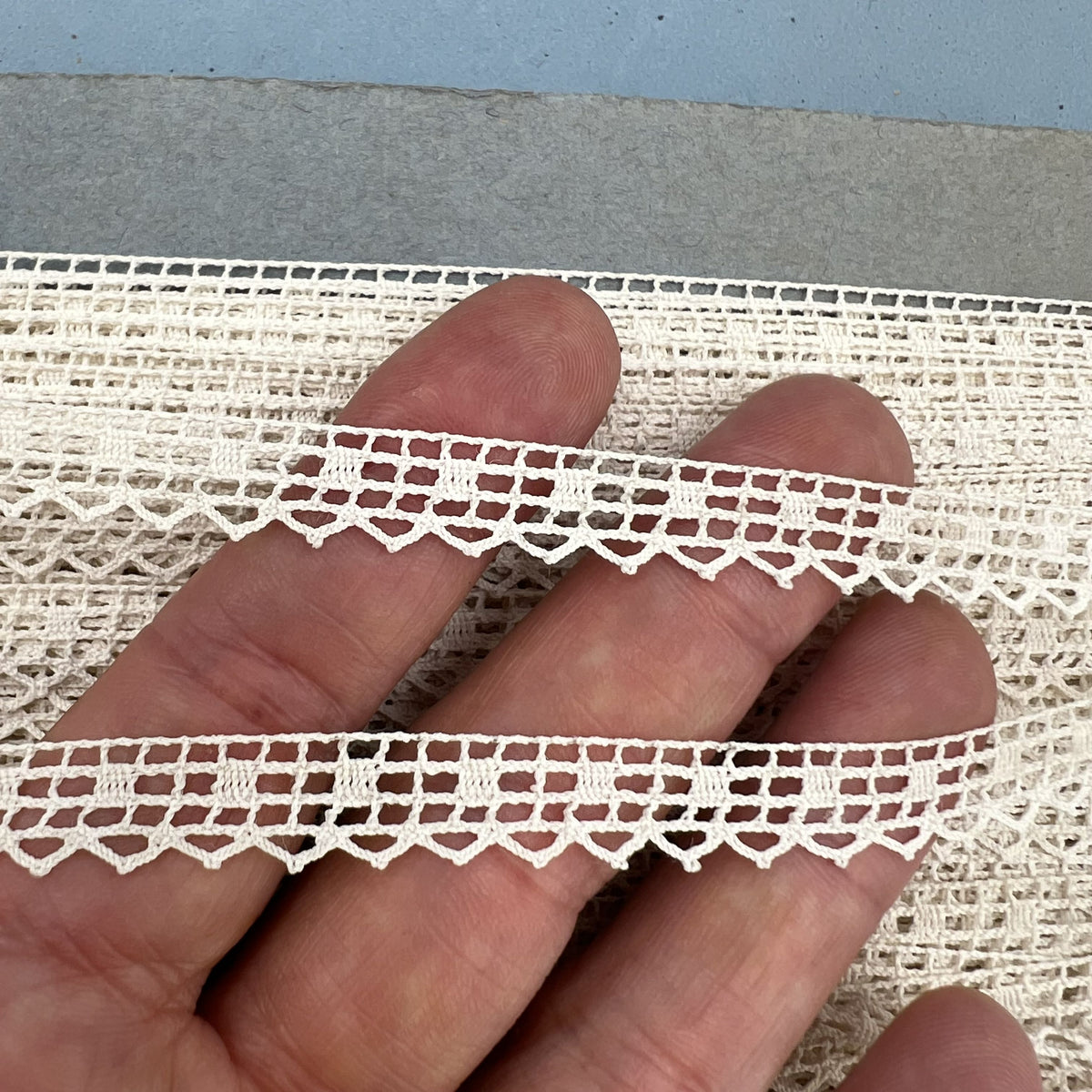 Wholesale Vintage French Lace Trim – 55m – Le Puy-en-Velay Cotton Lace
