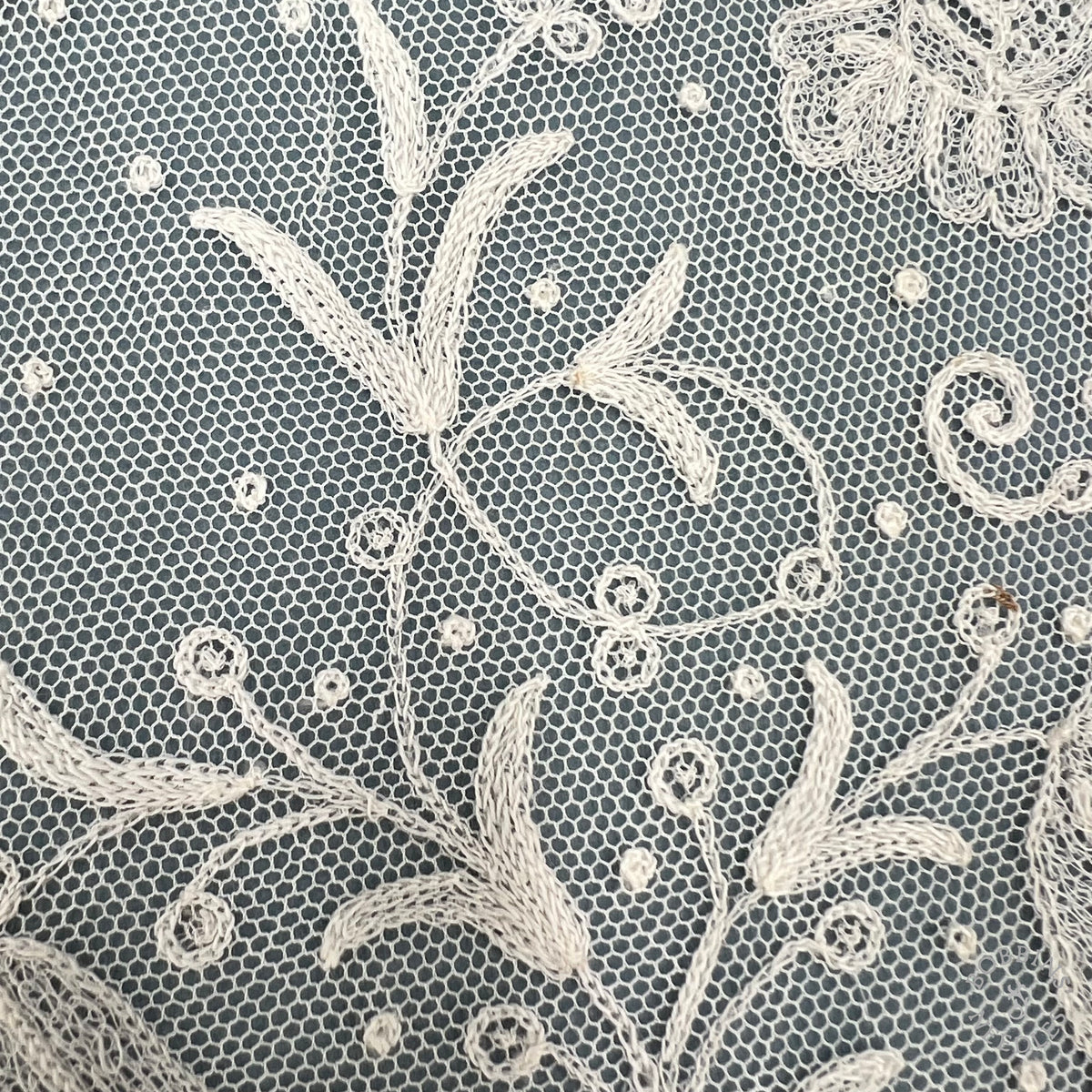 Antique Floral Embroidered Tulle Lace Collar – Brussels Appliqué Style