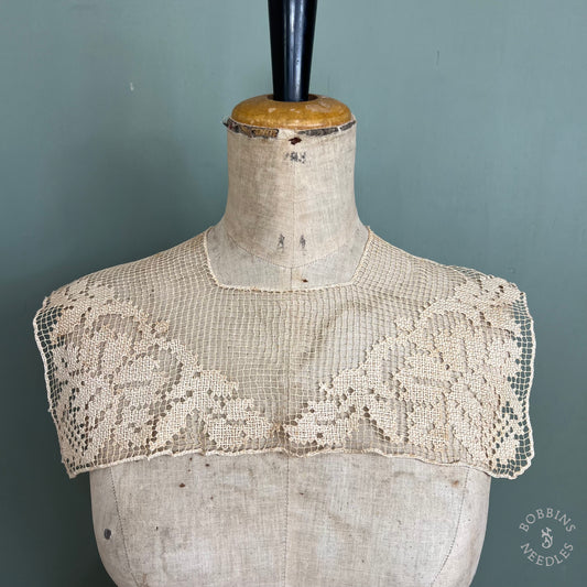 Antique Handmade Filet Lace Collar – Square Shoulder Capelet