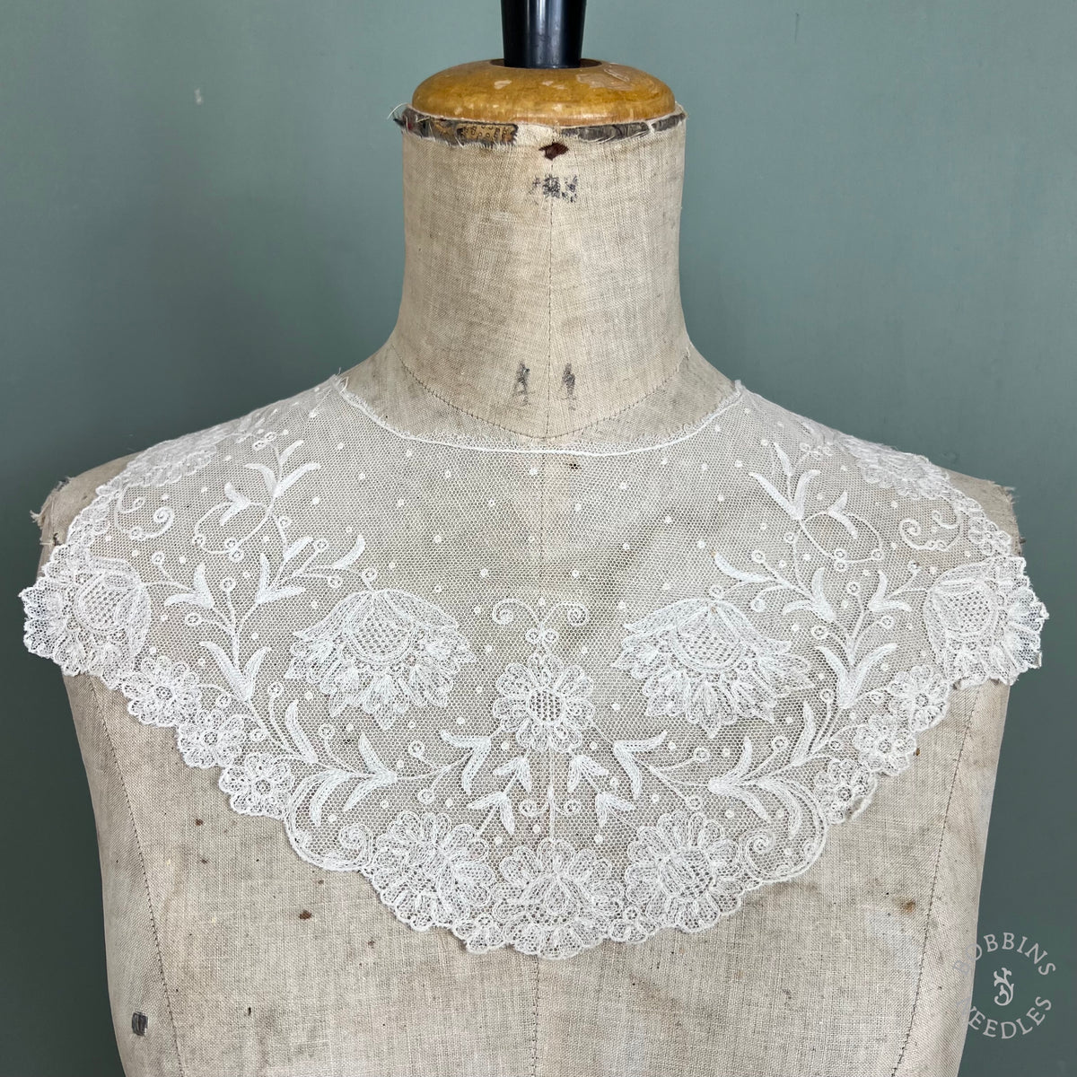 Antique Floral Embroidered Tulle Lace Collar – Brussels Appliqué Style