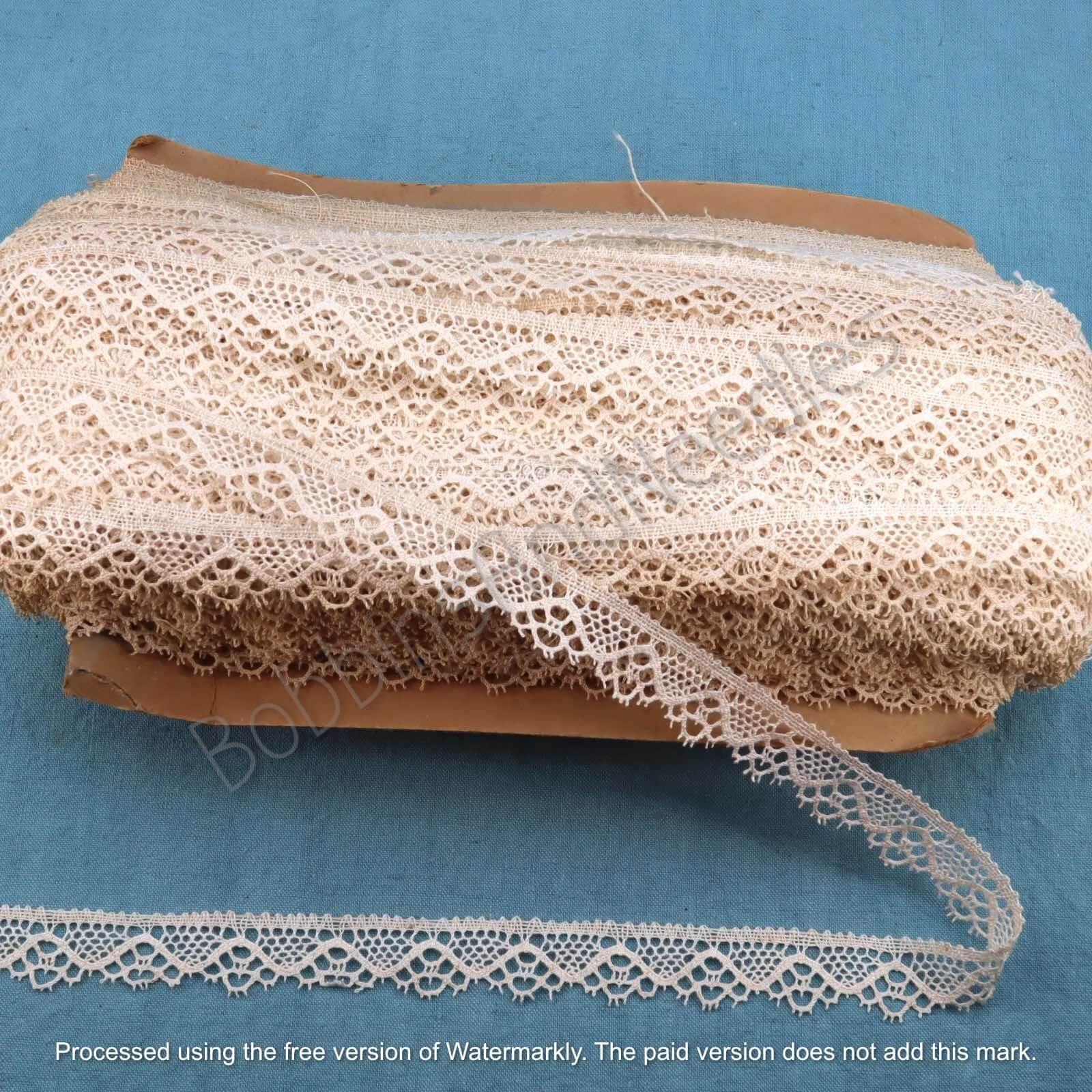 170m French Vintage Lace Border in Bulk