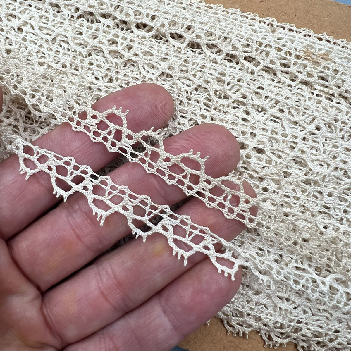 Wholesale Vintage French Lace Trim – 33m – Le Puy-en-Velay Cotton Lace