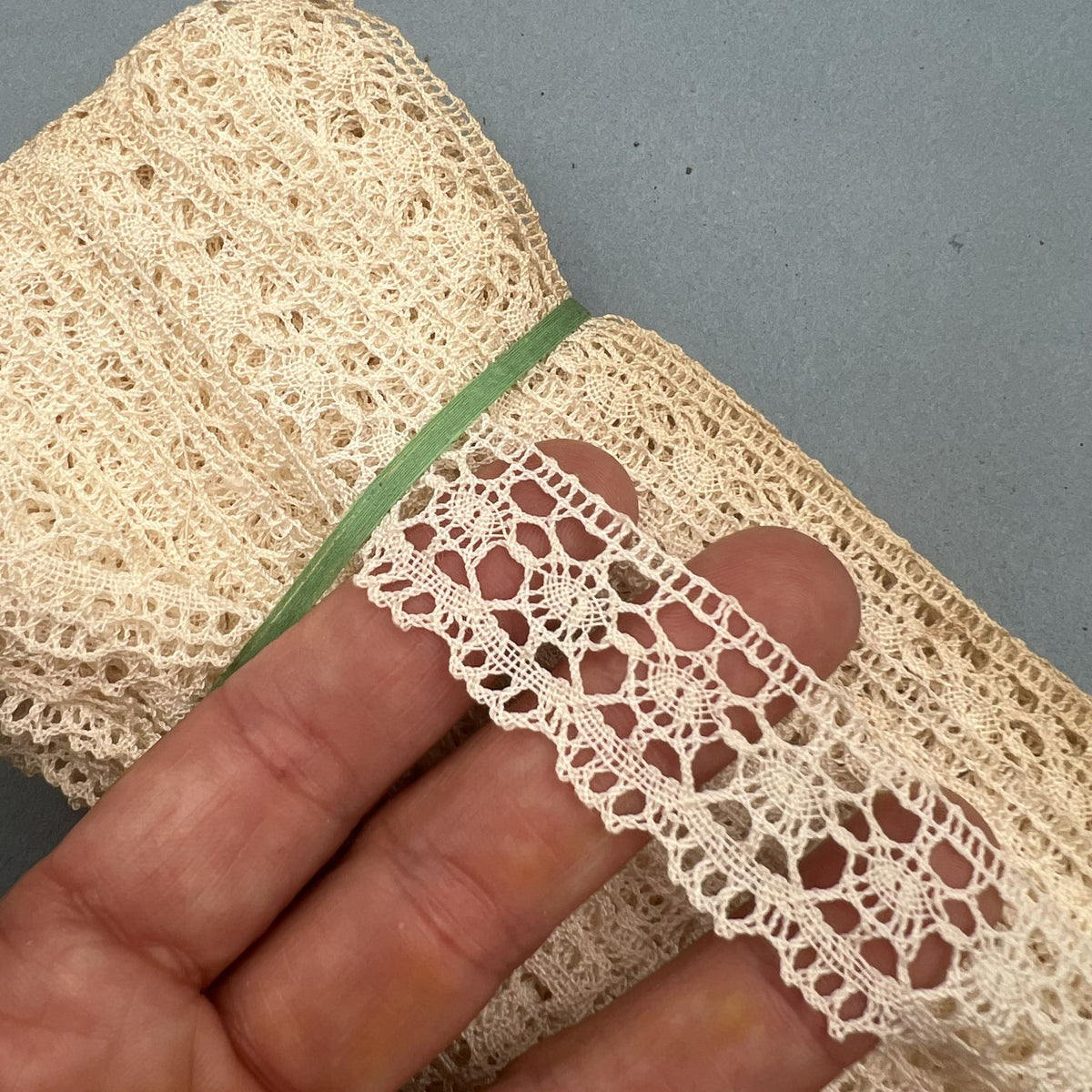 Wholesale Vintage French Lace Trim – 30m – Le Puy-en-Velay Cotton Lace